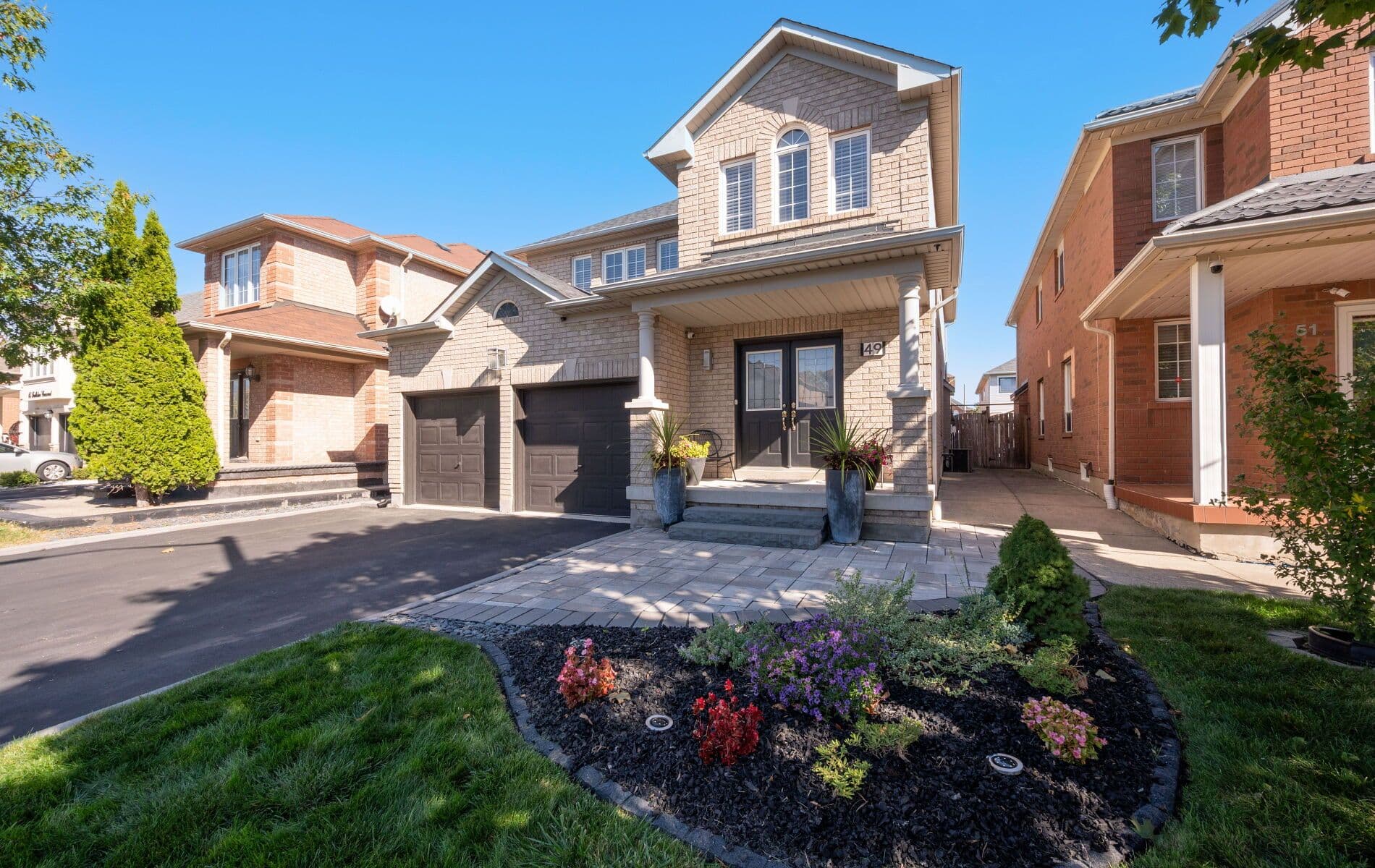 49 Fallstar Crescent, Brampton, ON L7A 2J7