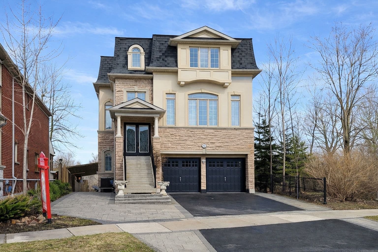 72 Headwater Crescent, Richmond Hill, ON L4E 0T2
