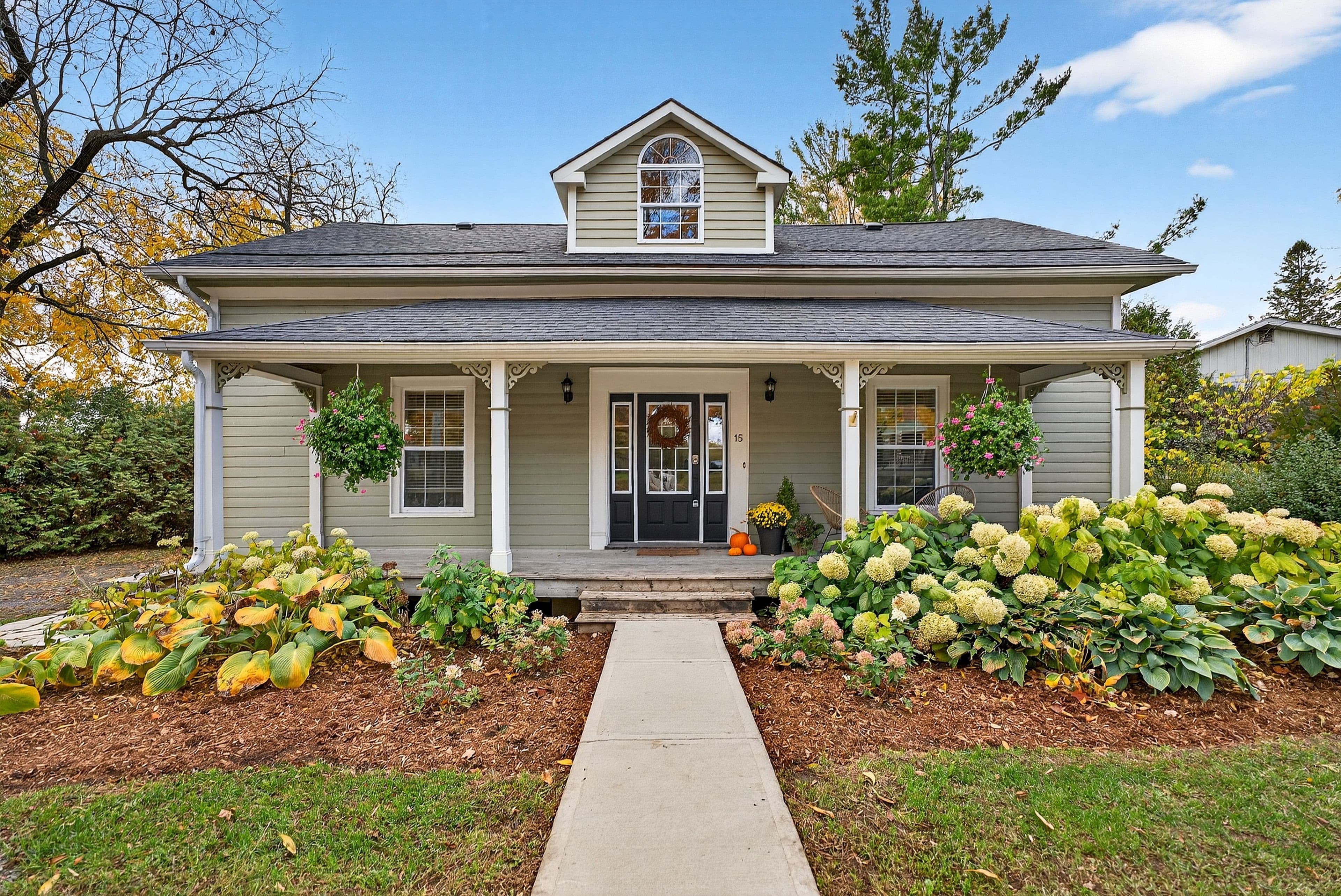 15 Talbot Street, Prince Edward County, ON K0K 2T0