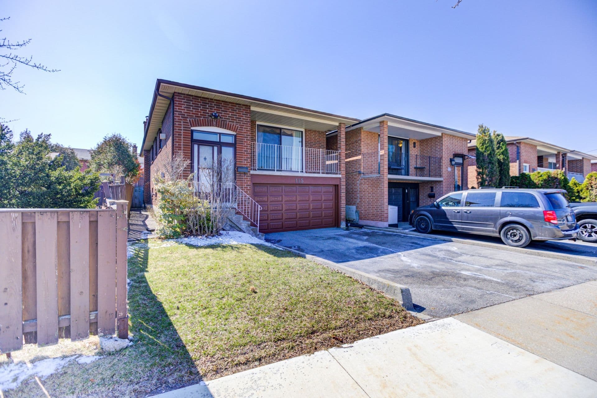 115 Glen Shields Avenue, Vaughan, ON L4K 1S9