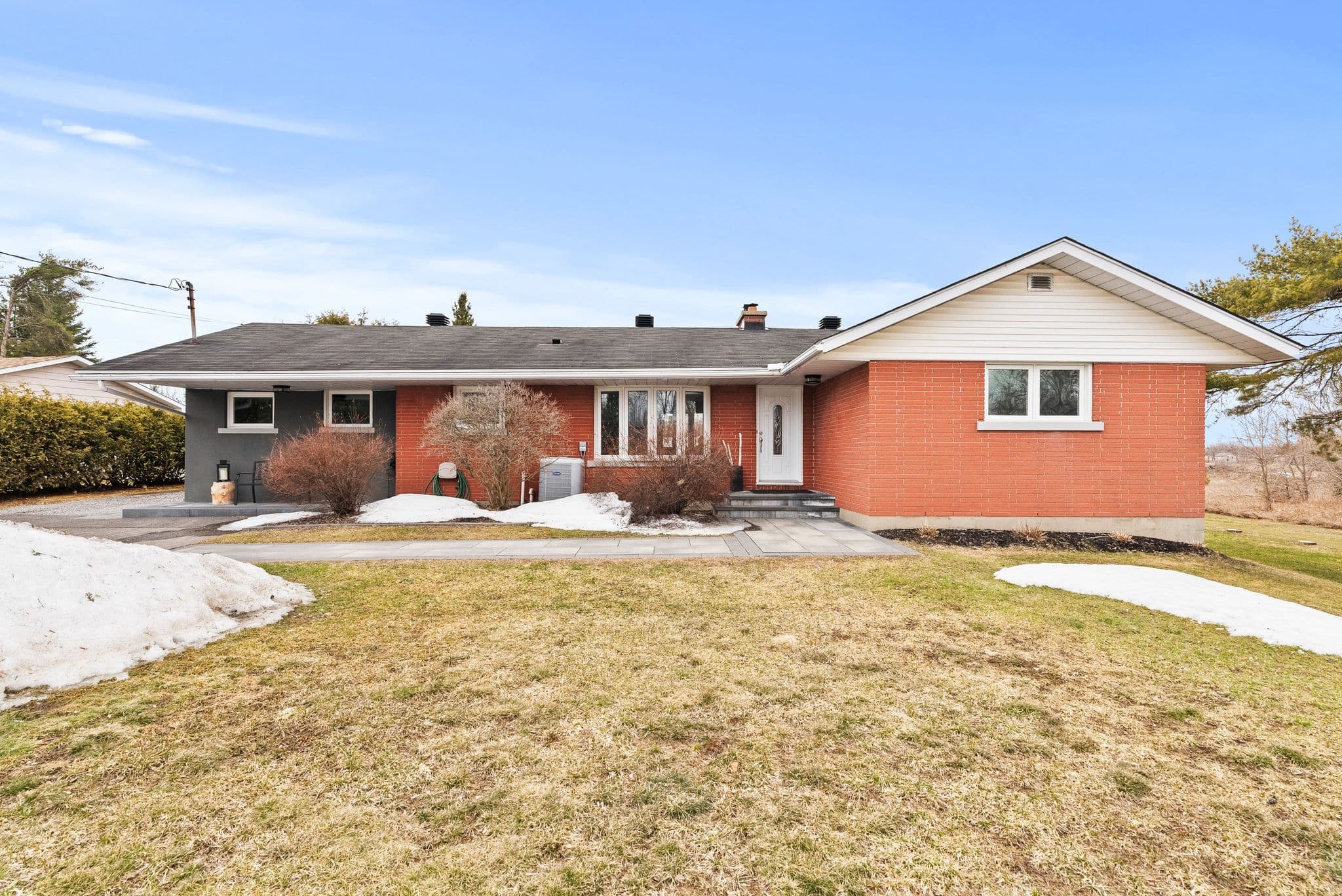 4624 Albion Road, Blossom Park - Airport and Area, ON K1X 1A5