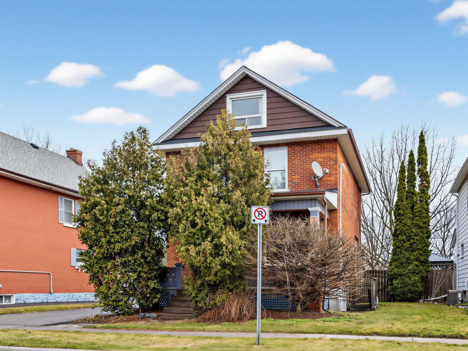 151 Burk Street, Oshawa, ON L1J 4C2