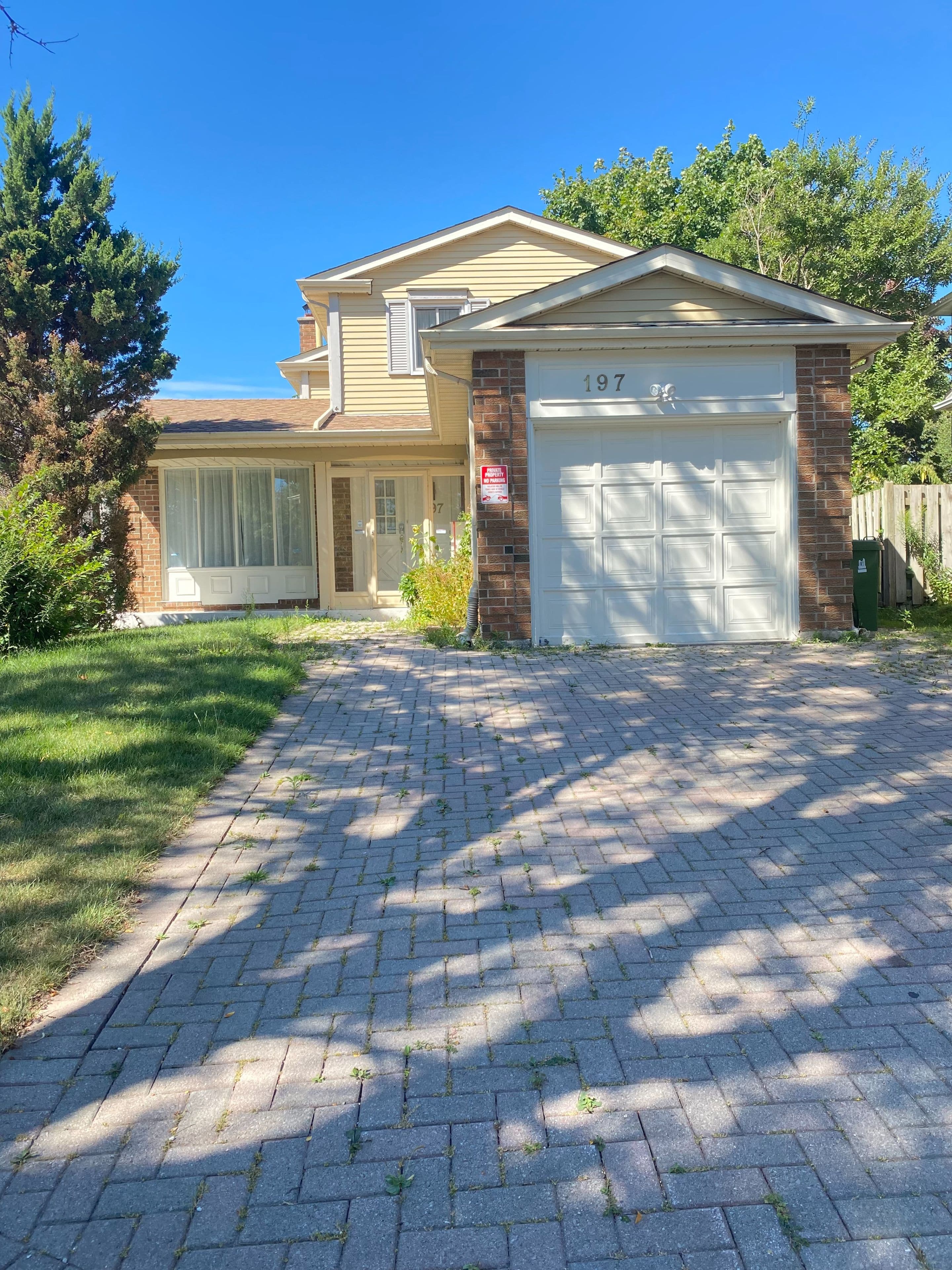 197 Goldhawk Trail Bsmt, Toronto E07, ON M1V 1X1