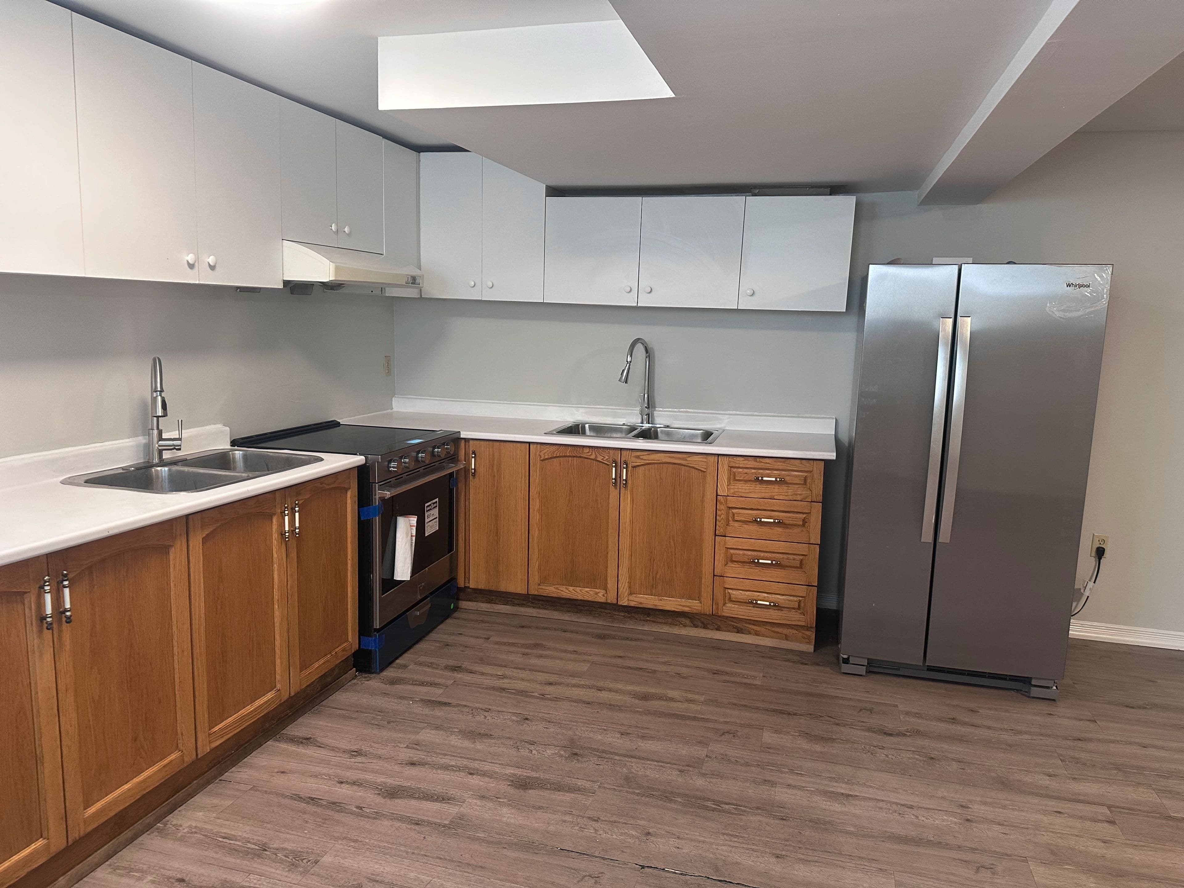 125 Purcell (Basement) Square, Toronto E05, ON M1V 3Y9