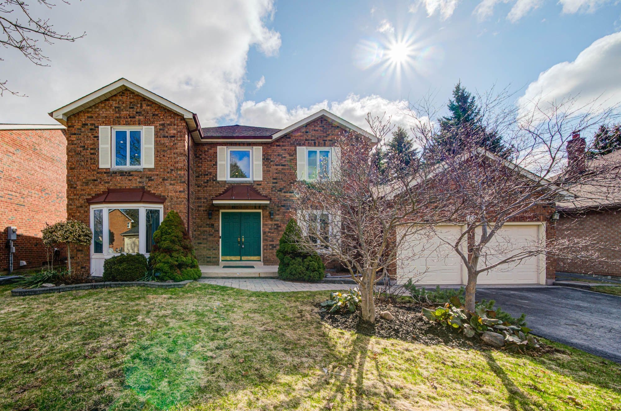 64 Craigleith Crescent, Richmond Hill, ON L4E 2S4