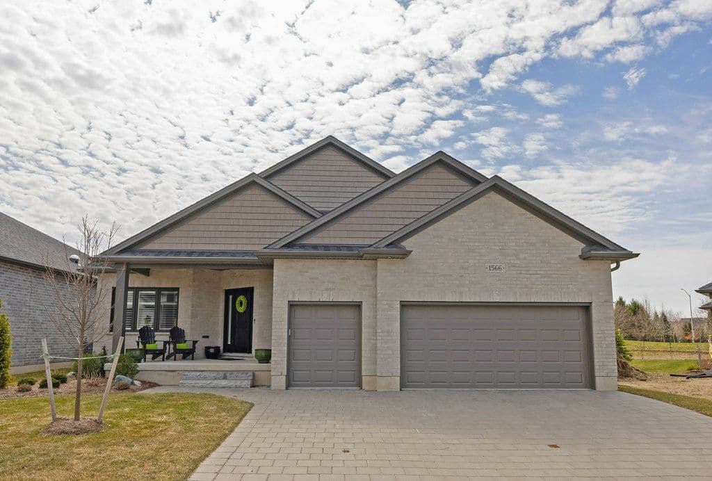 1566 Ed Ervasti Lane, London South, ON N6K 5R7