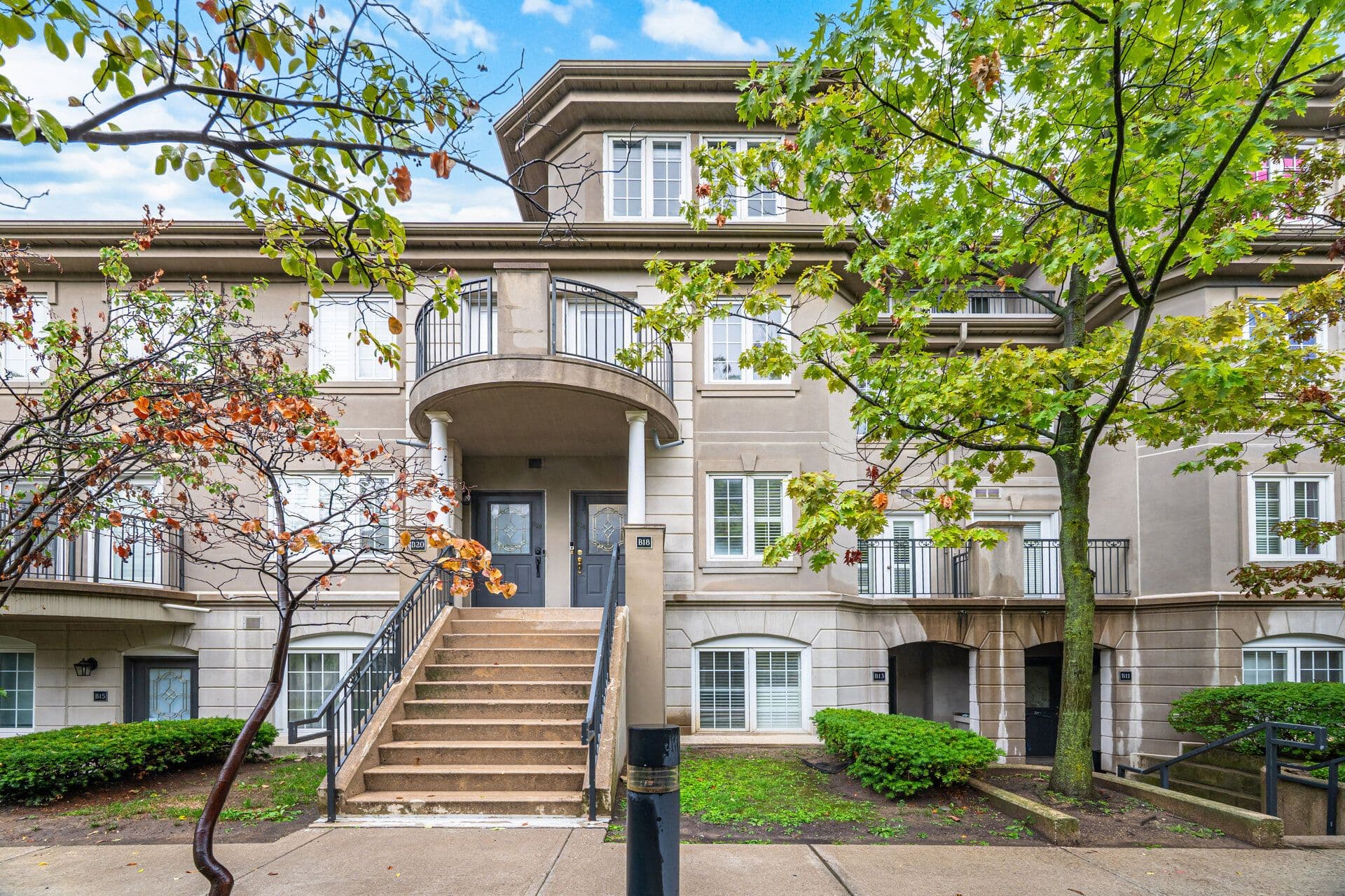 108 Finch Avenue W B18, Toronto C07, ON M2N 6W6