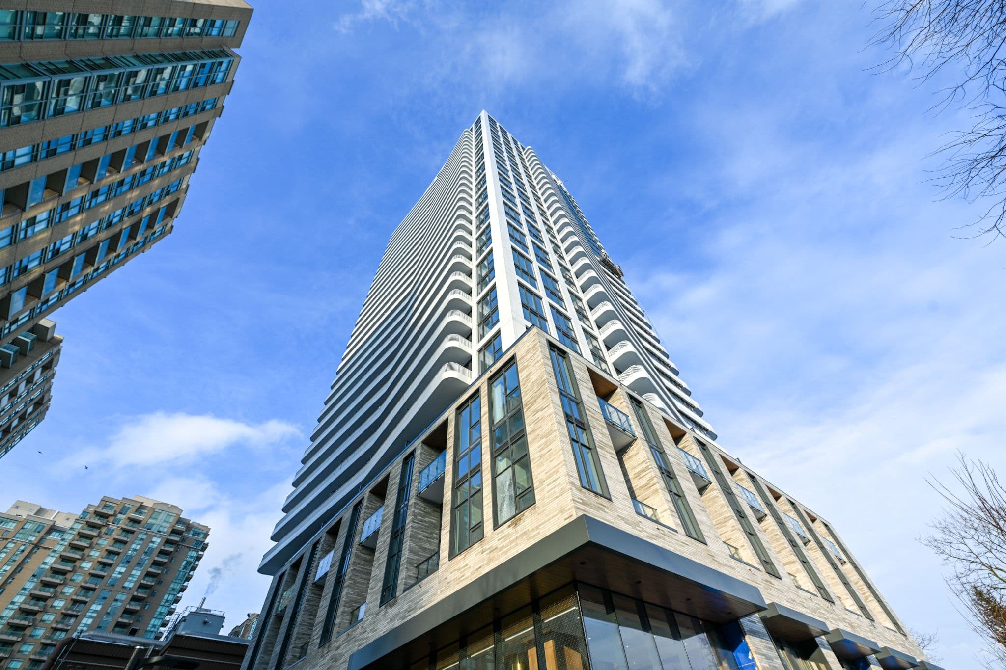 36 Olive Avenue 302, Toronto C14, ON M2N 0M4
