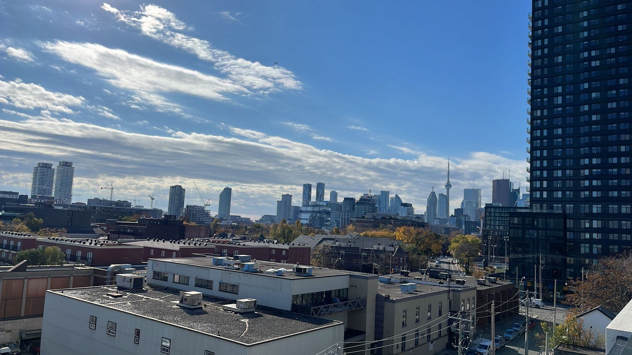 5 DEFRIES Street 511, Toronto C08, ON M5A 0W7