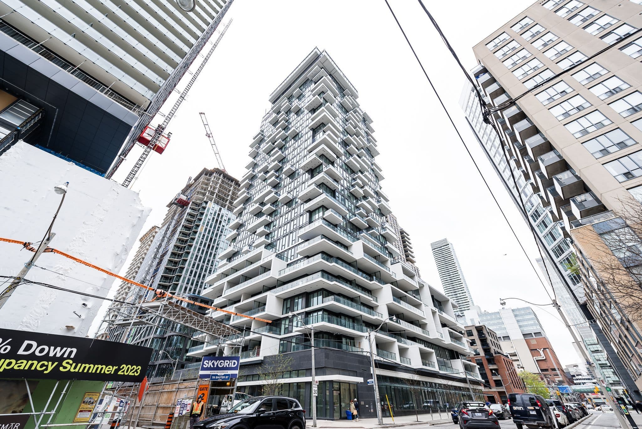 77 Shuter Street 2810, Toronto C08, ON M5B 0B8