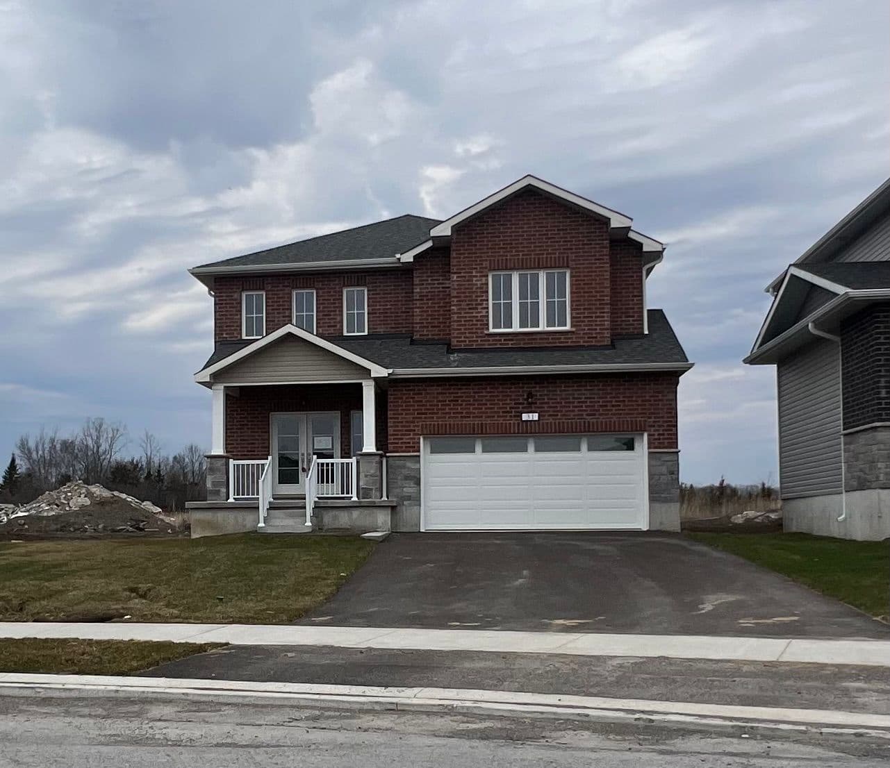 19 Bradden Crescent, Belleville, ON K8N 0T8