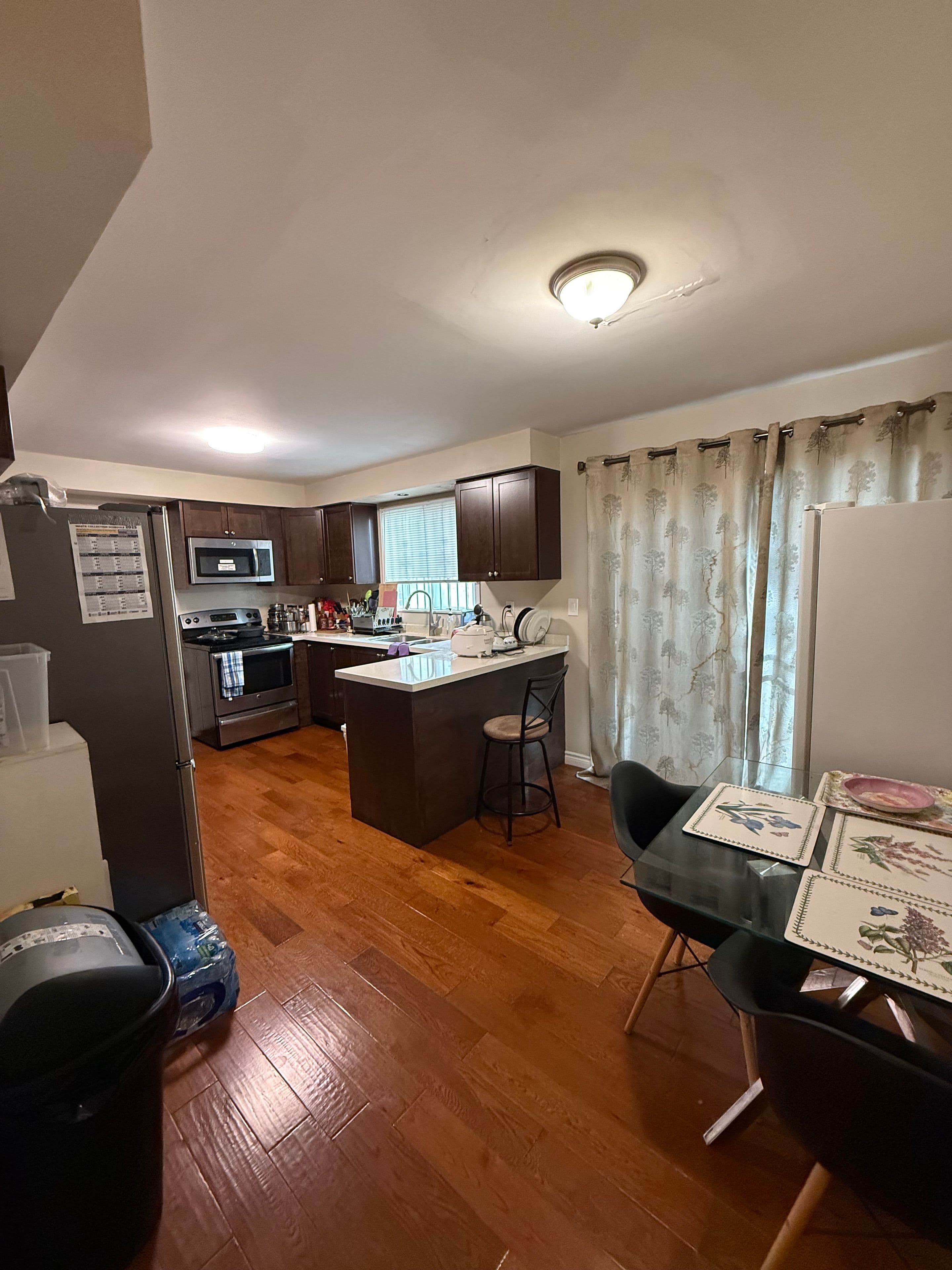 10 Teagarden Court, Toronto C14, ON M2N 5Z9