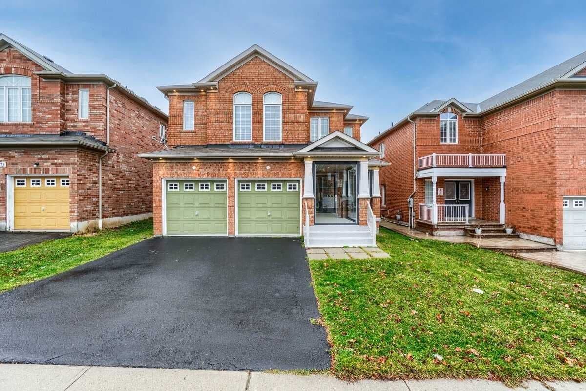 769 White Clover Way, Mississauga, ON L5V 0C2