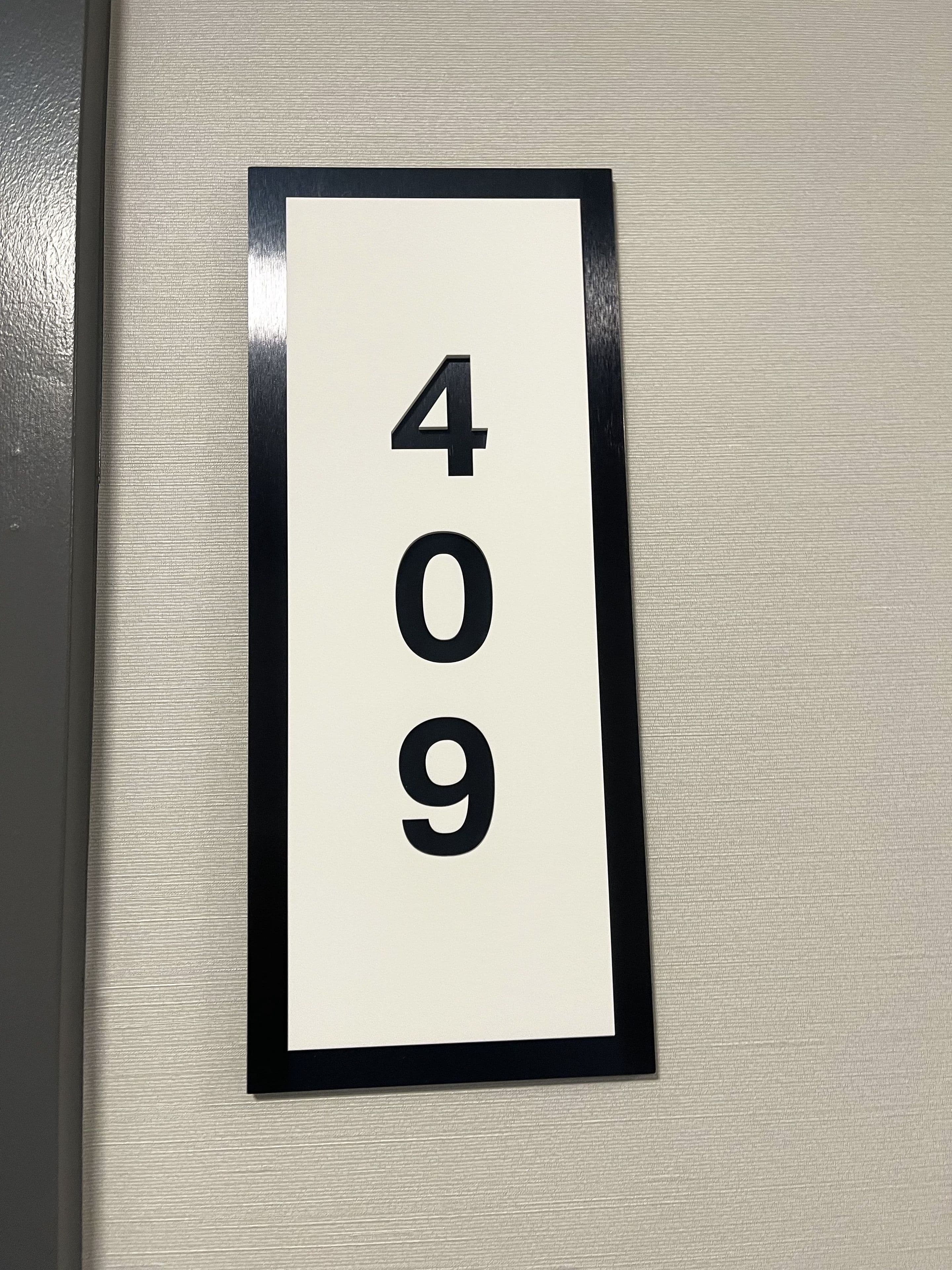 758 Dovercourt Road 409, Toronto W02, ON M6H 2X2