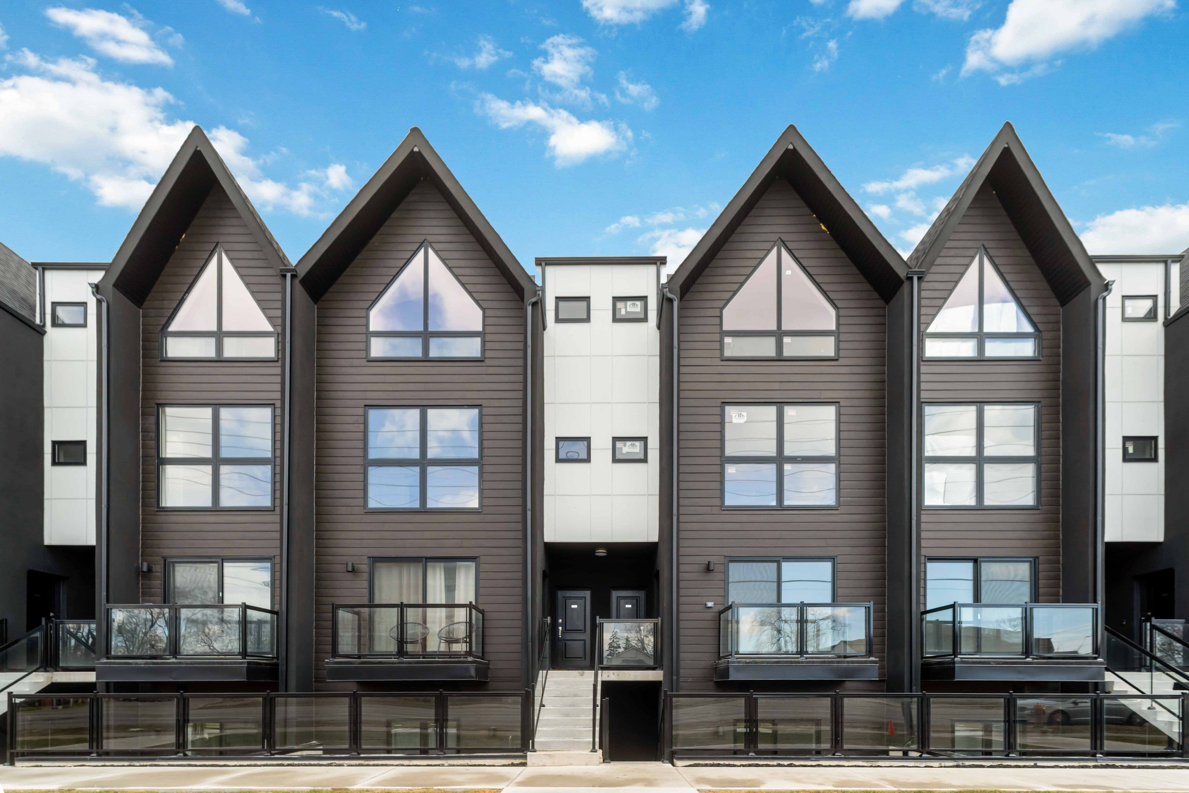 7277 Wilson Crescent 106, Niagara Falls, ON L2G 4R8