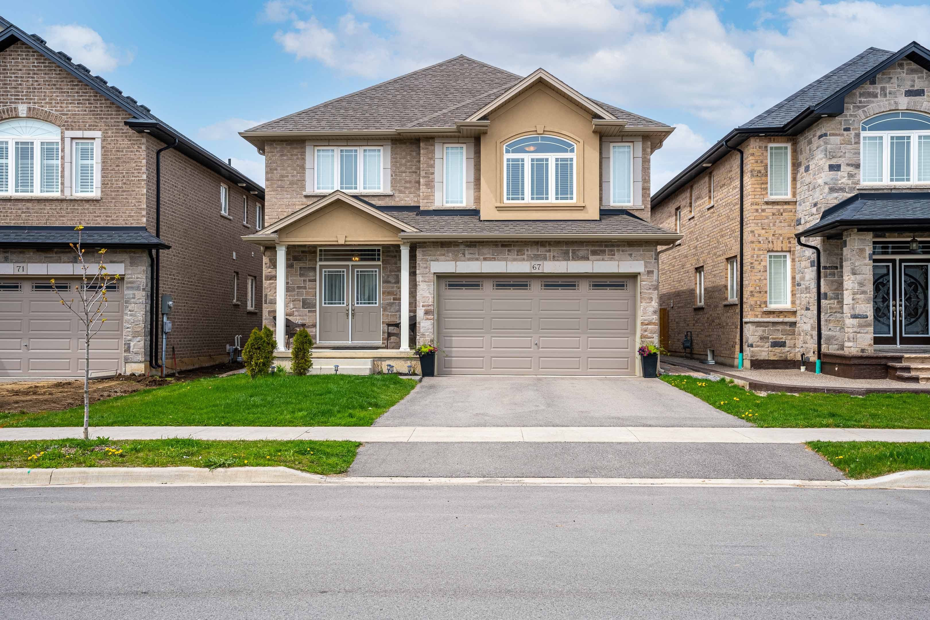 67 Robertson Road, Hamilton, ON L9K 0H7