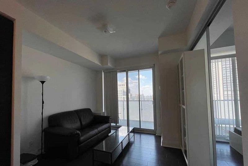 1080 Bay Street 3109, Toronto C01, ON M5S 0A6