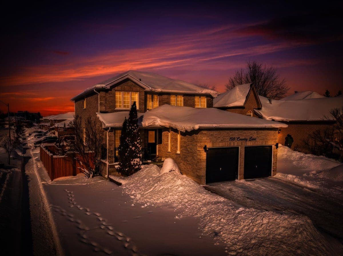 154 Country Lane, Barrie, ON L4N 0N1