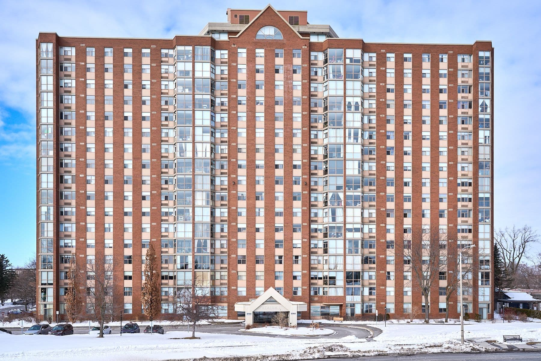 2760 Carousel Crescent 1011, Blossom Park - Airport and Area, ON K1T 2N4