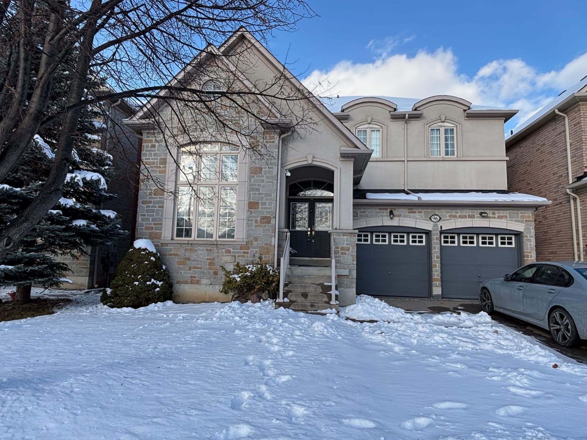 96 Morisot Avenue, Vaughan, ON L4J 9H7