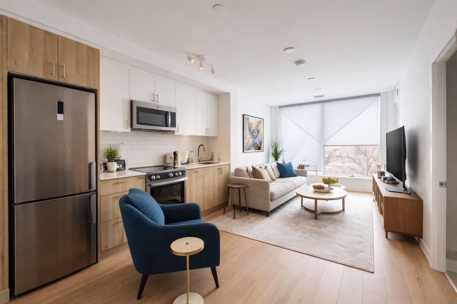 1195 The Queensway N/A 605, Toronto W08, ON M8Z 1R7