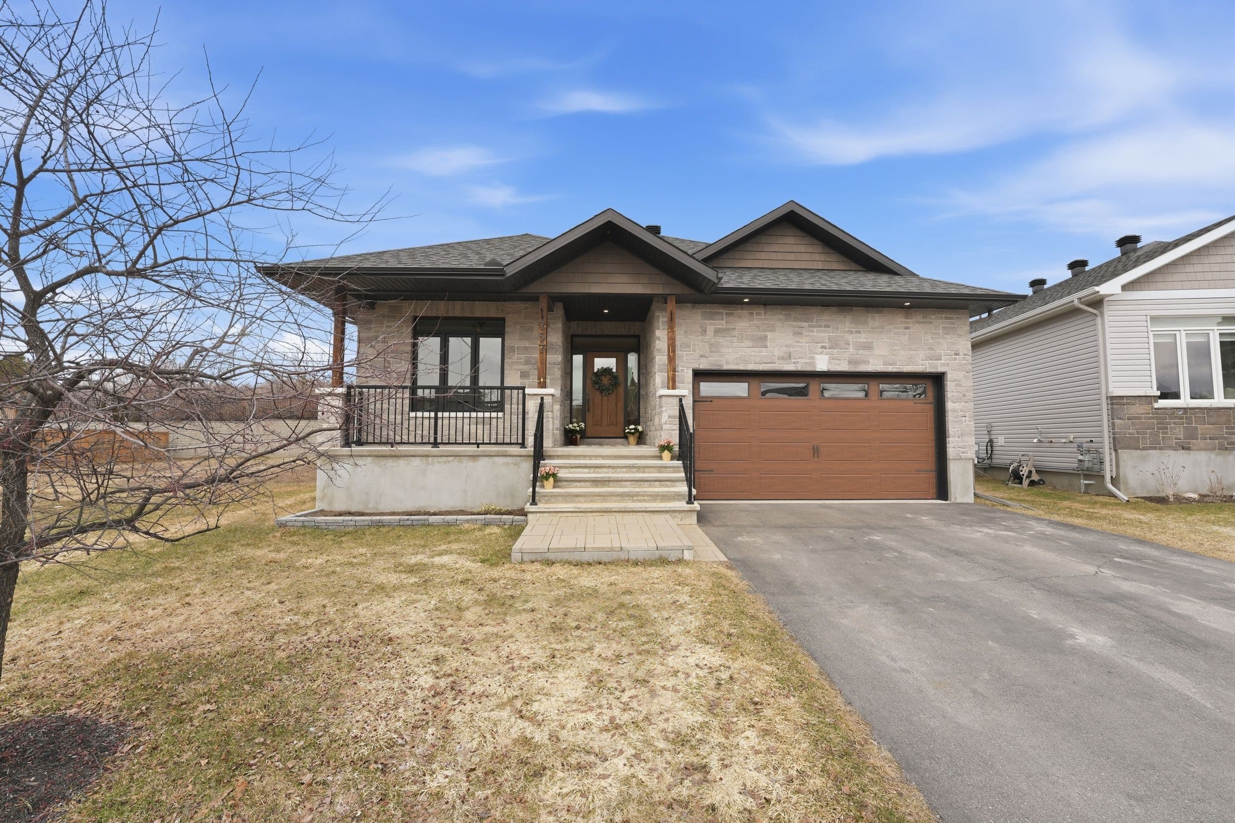 757 Meadowridge Circle, Carp - Huntley Ward, ON K0A 1L0