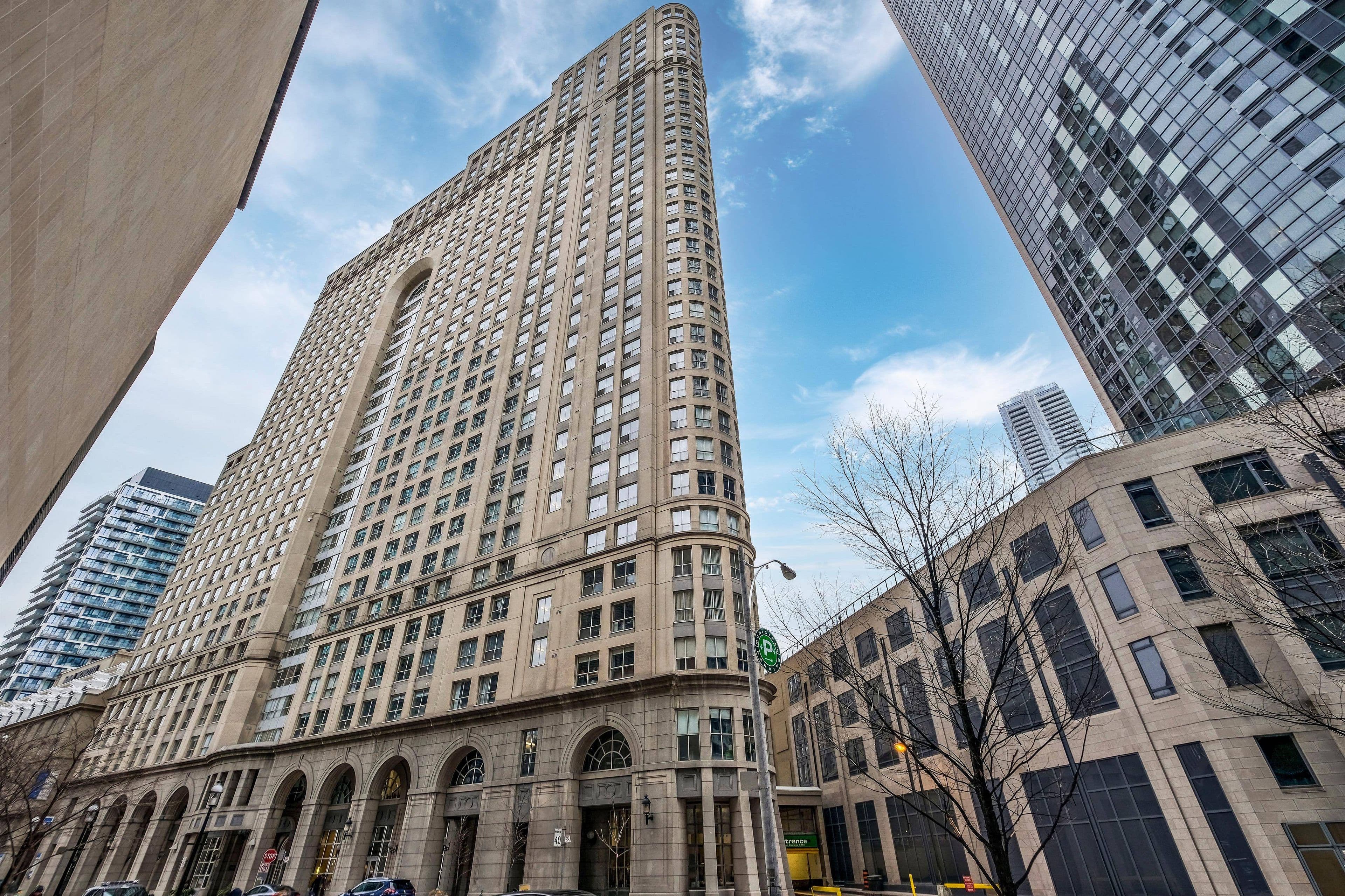 25 The Esplanade N/A 2212, Toronto C08, ON M5E 1W5