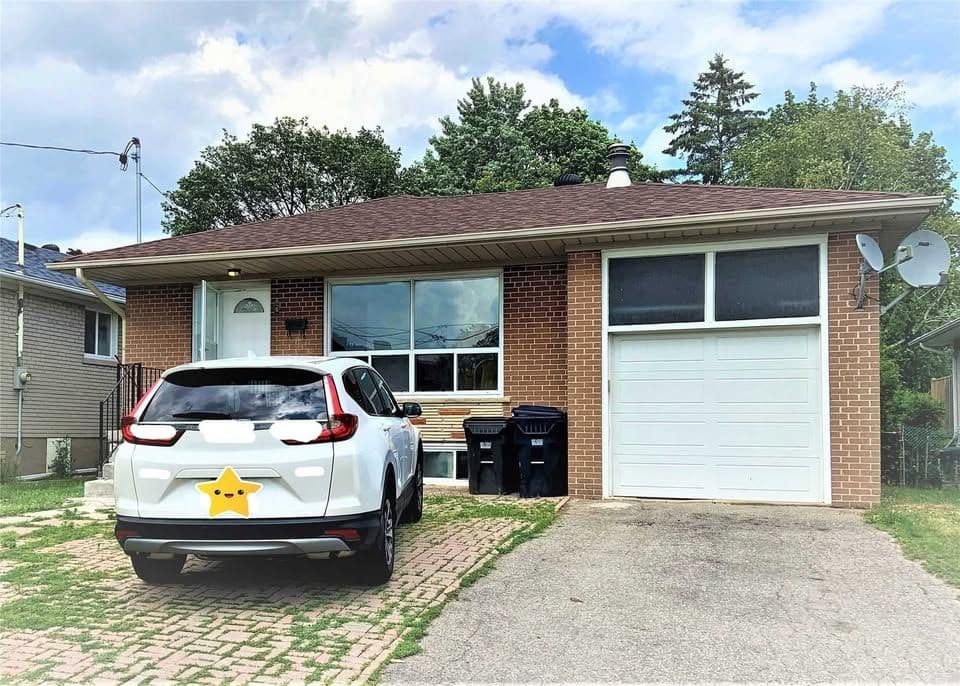 6 Dempster Street Bsmt, Toronto E05, ON M1T 2T4