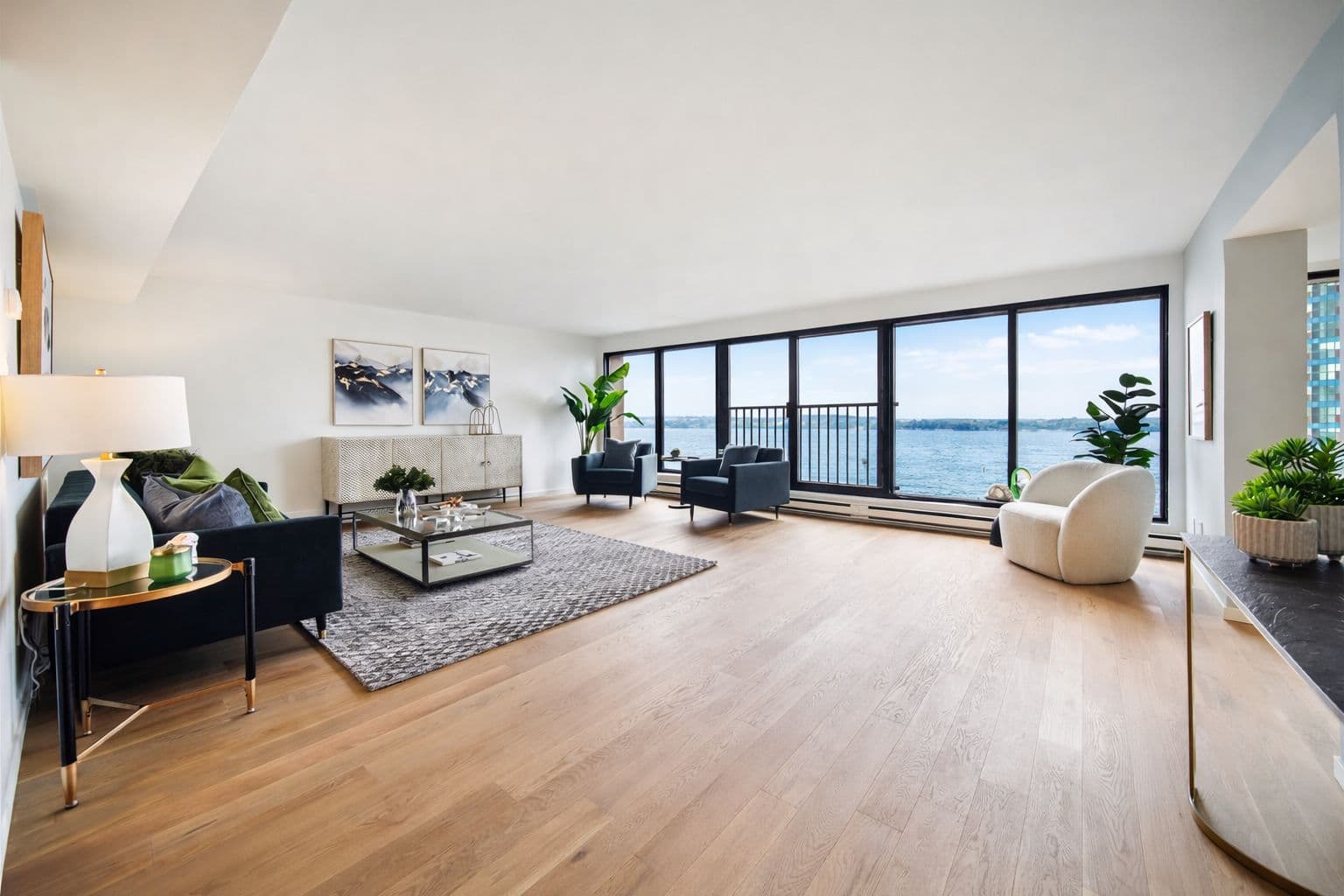 65 Harbour Square 1110, Toronto C01, ON M5J 2L4