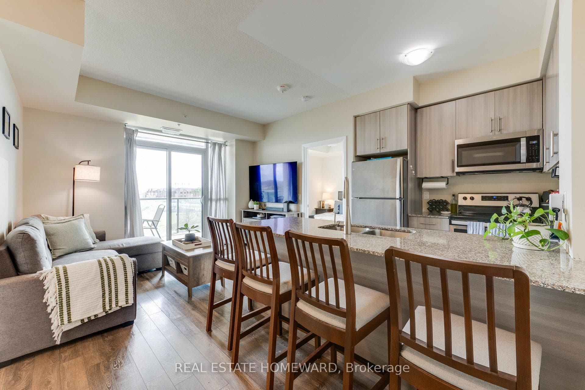 65 Yorkland Boulevard 211, Brampton, ON L6P 4M5