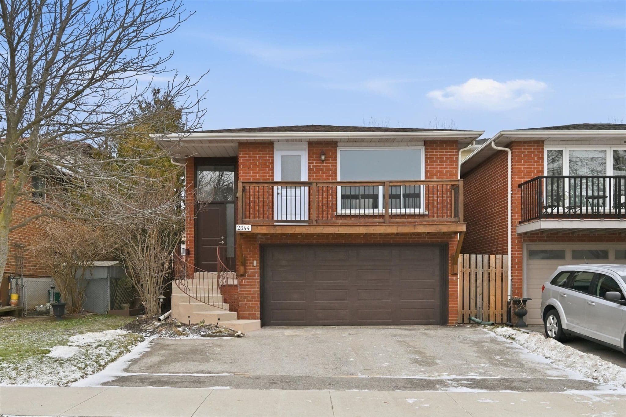 2344 Glastonbury Road, Burlington, ON L7P 3Y3