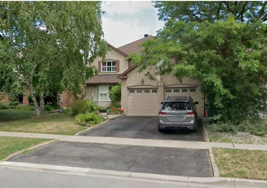 160 Carrington Drive, Richmond Hill, ON L4C 7Y8