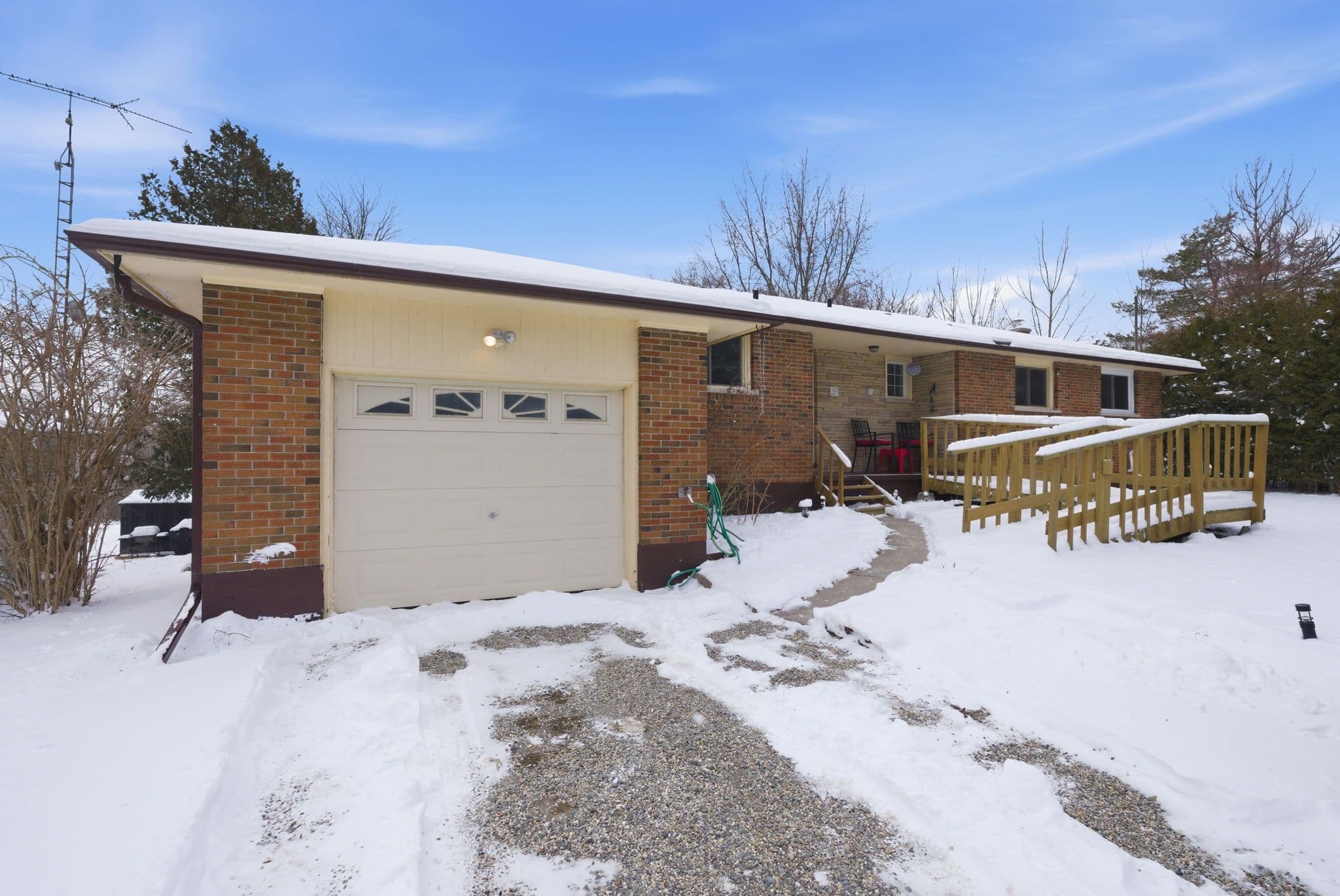 1157 Lakeshore Road, Port Hope, ON L1B 1L9