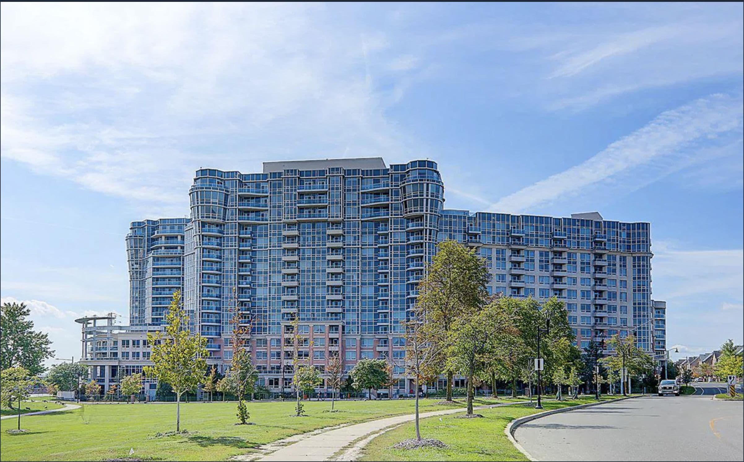 33 Cox Boulevard 817, Markham, ON L3R 8A6
