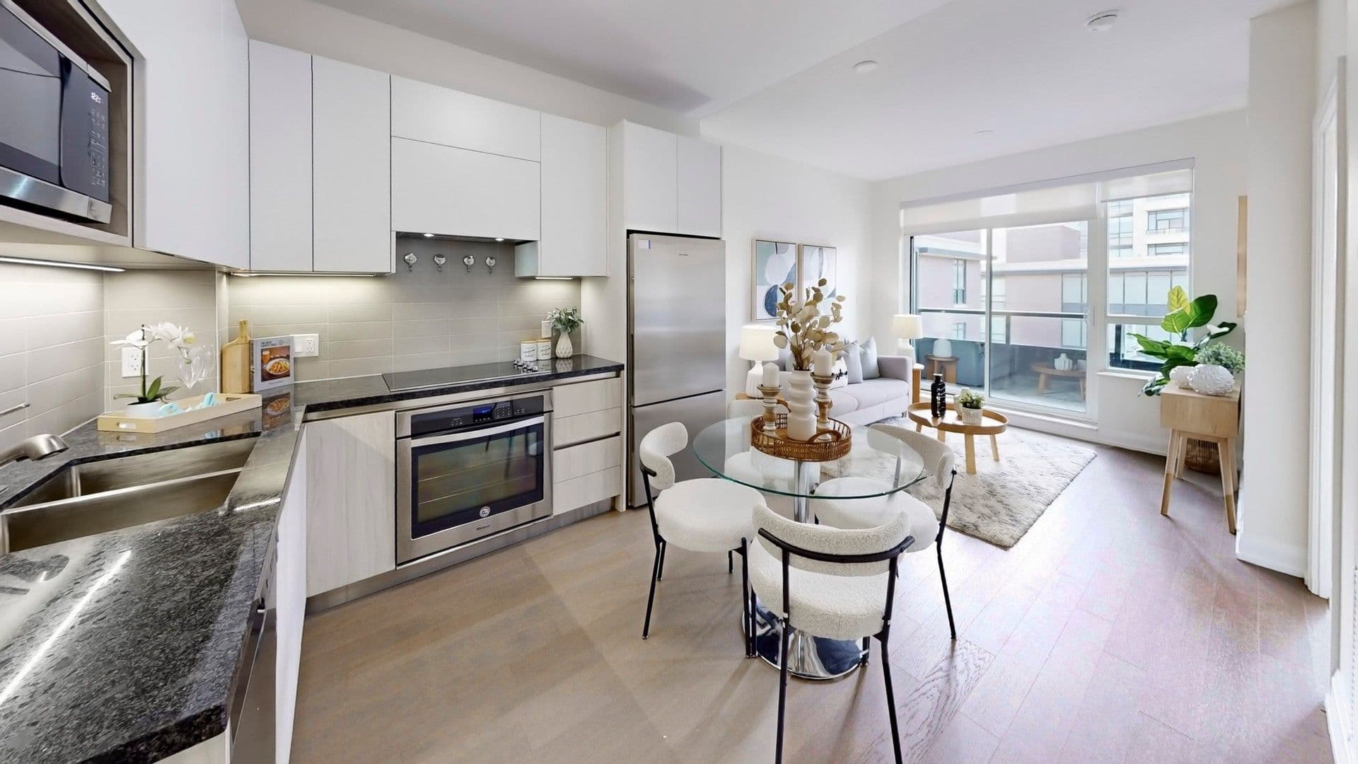 25 Water Walk Drive 730, Markham, ON L6G 0G3