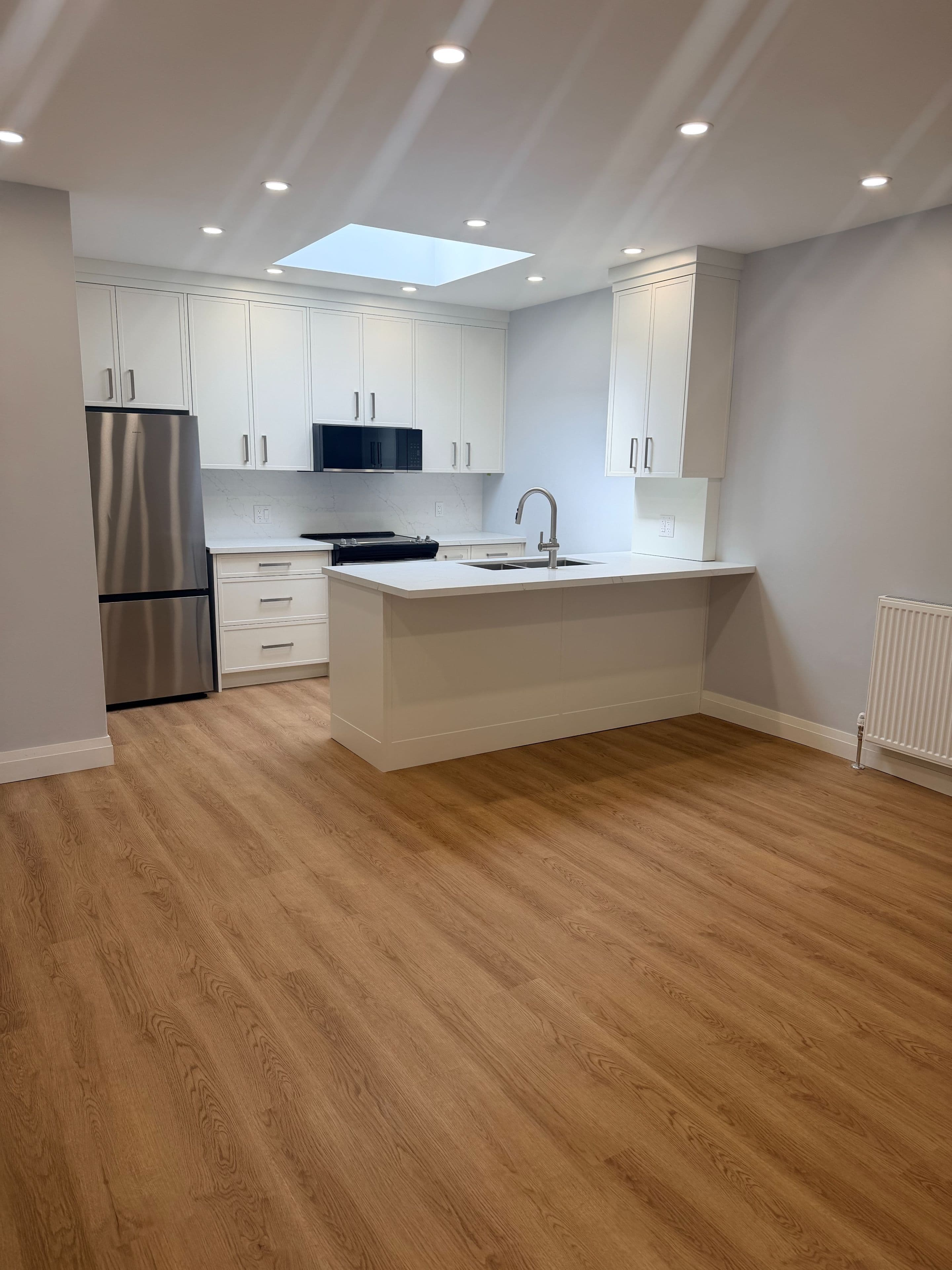 1727A Bayview Avenue 2, Toronto C11, ON M4G 3C1