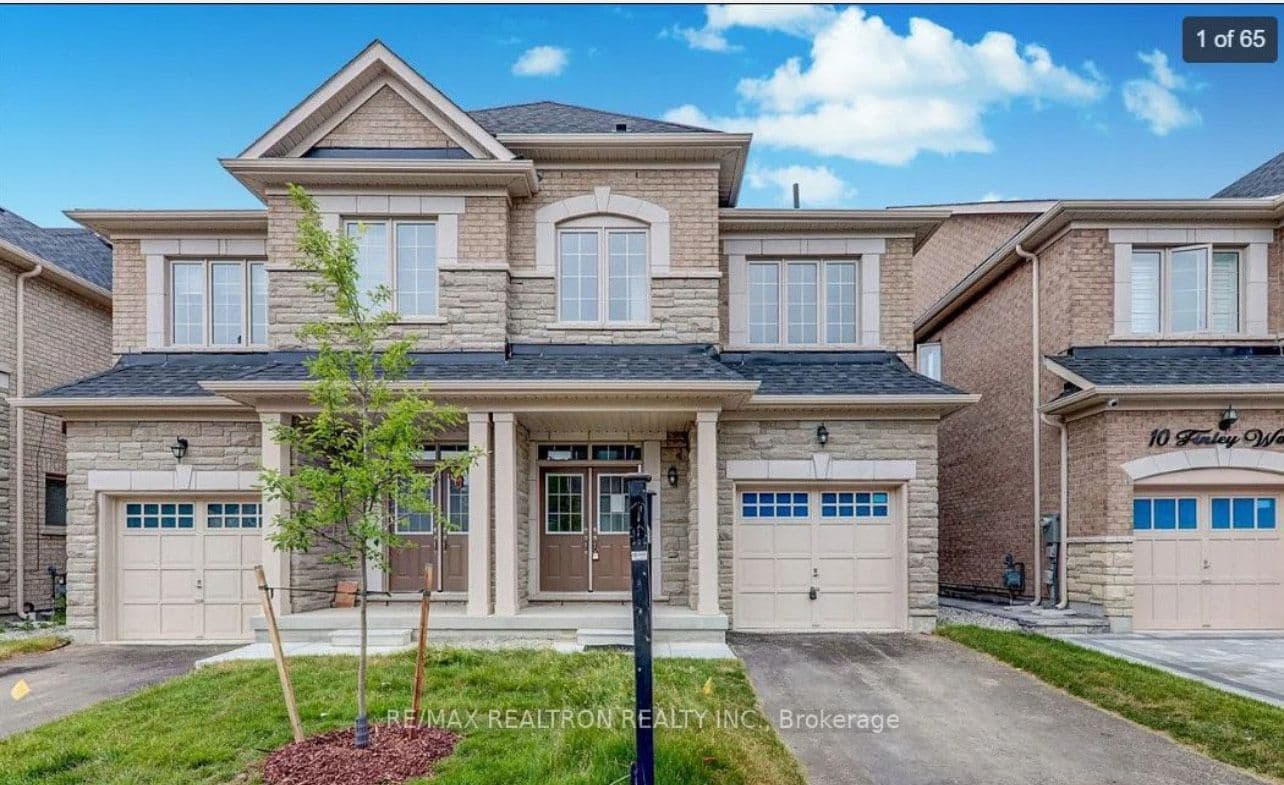 8 Finley Way, Markham, ON L3S 0E8