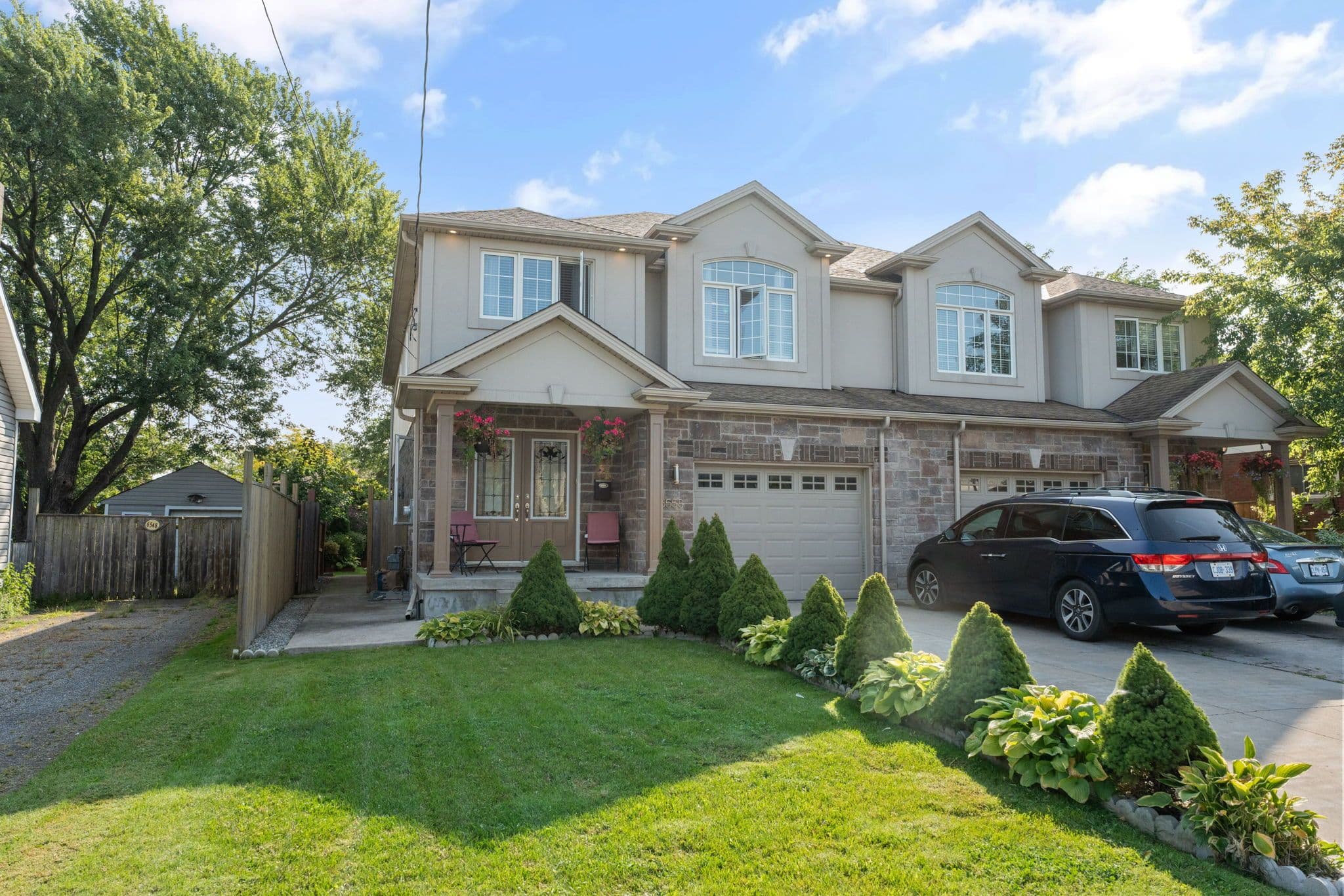 6558 Montrose Road, Niagara Falls, ON L2H 1M4