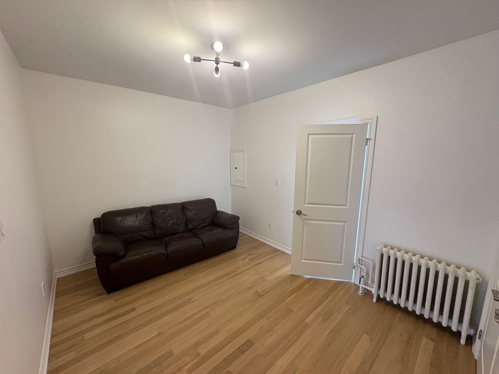 756 Queen Street W C, Toronto C01, ON M6J 1E9