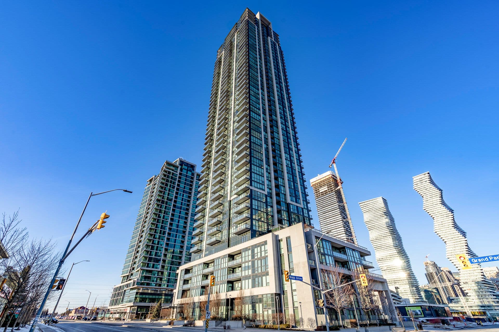 3975 Grand Park Drive 4203, Mississauga, ON L5B 0K4