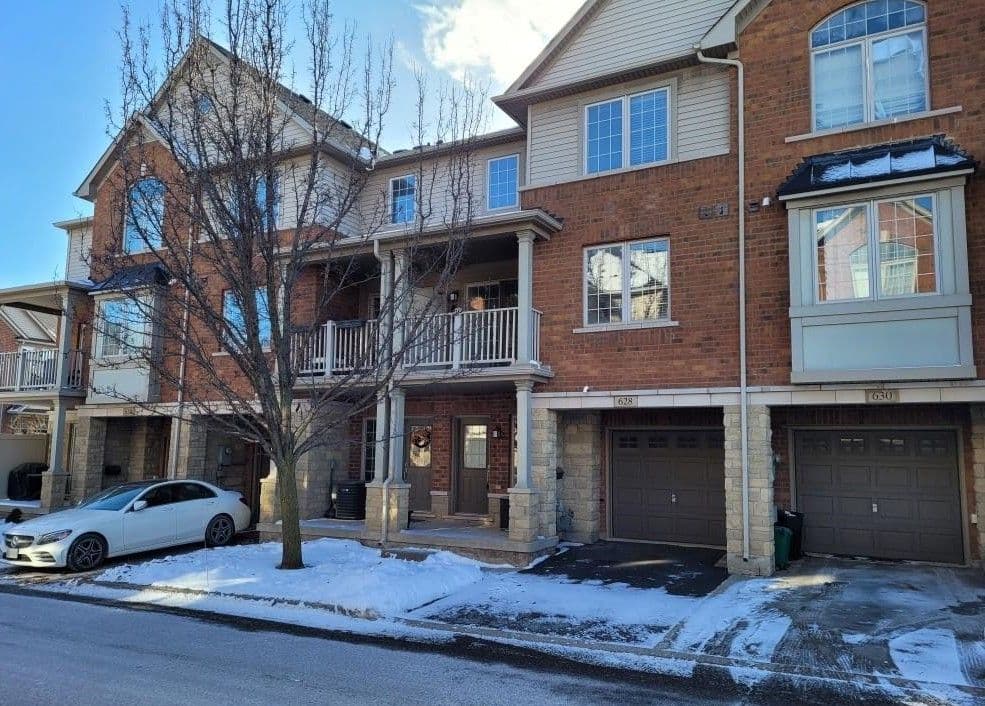 628 GARIBALDI Common, Burlington, ON L7L 0E2