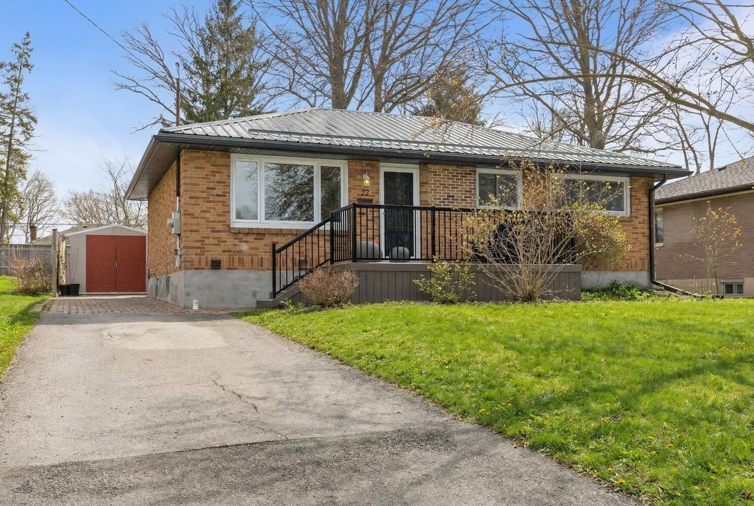 22 Thorncrest Crescent, London South, ON N6J 1K3