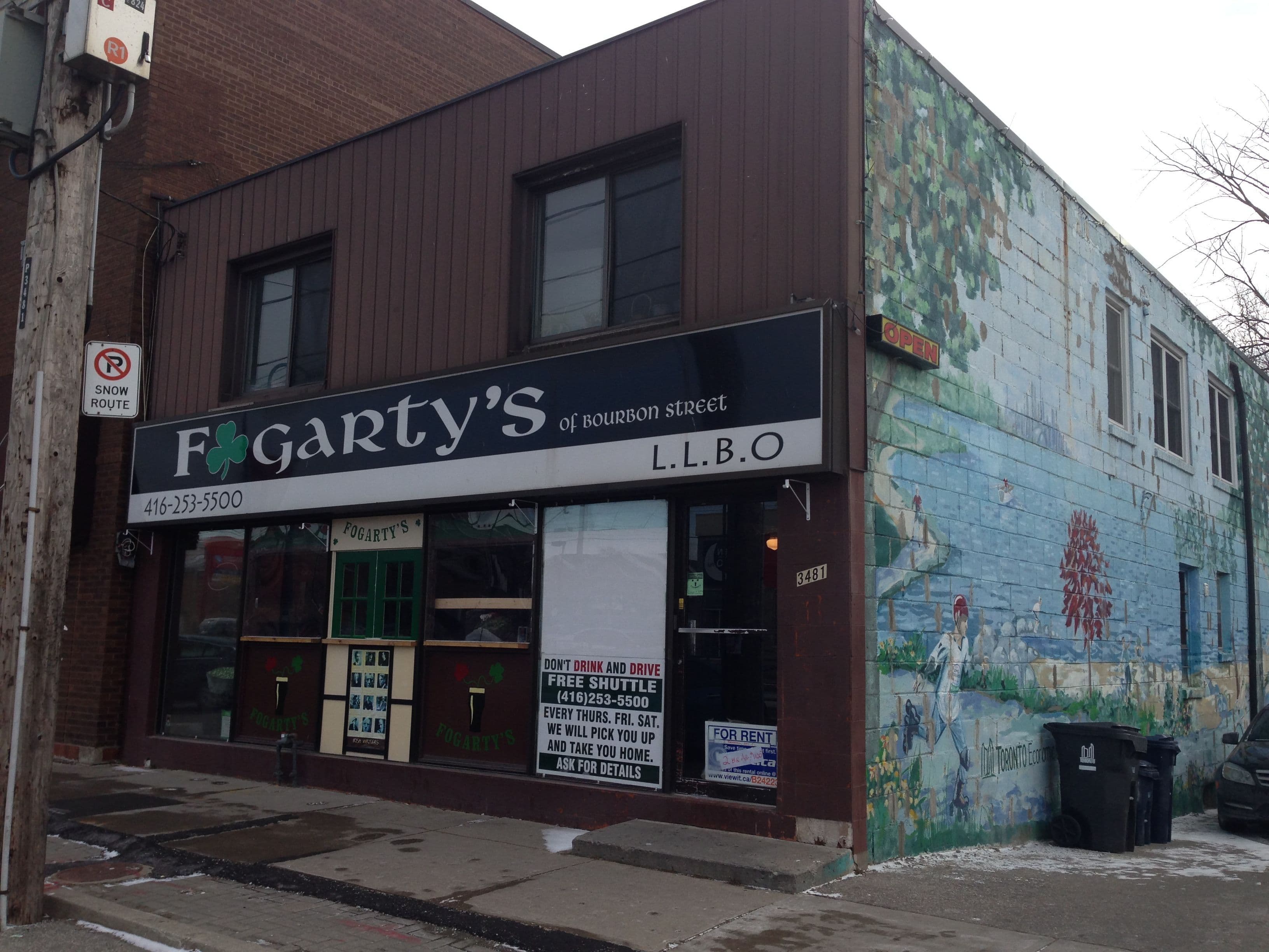 3481 Lakeshore Boulevard W 2, Toronto W06, ON M8W 1N5