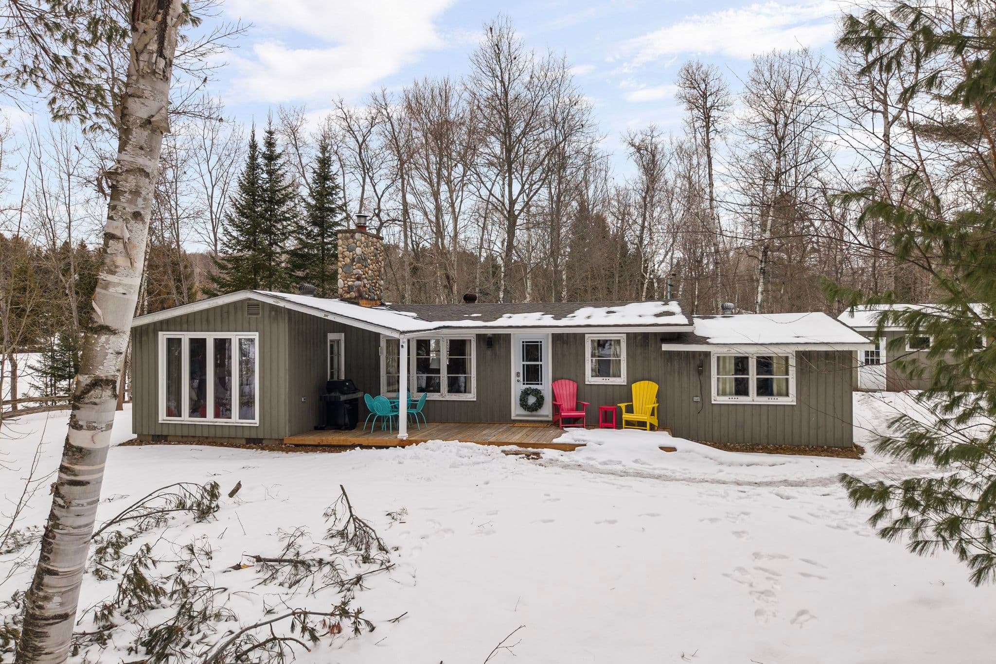 2220 60 Highway, Lake of Bays, ON P1H 2J6