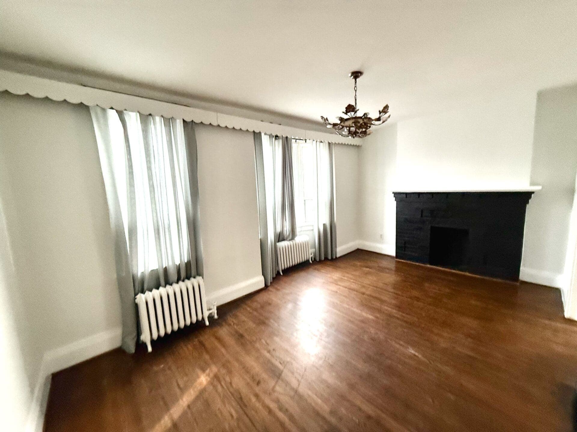 862 Danforth Avenue Floor 3, Toronto E03, ON M4J 1L7