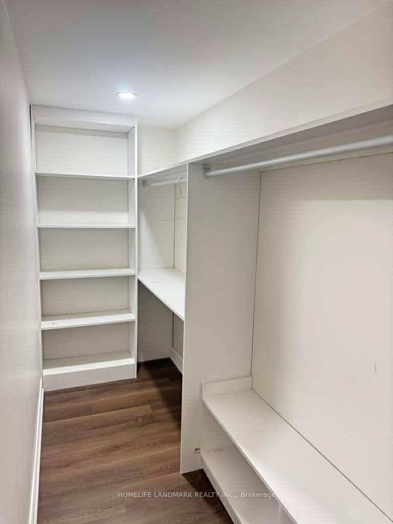 66 Haskins (Basement) Crescent, Georgina, ON L4P 2G6