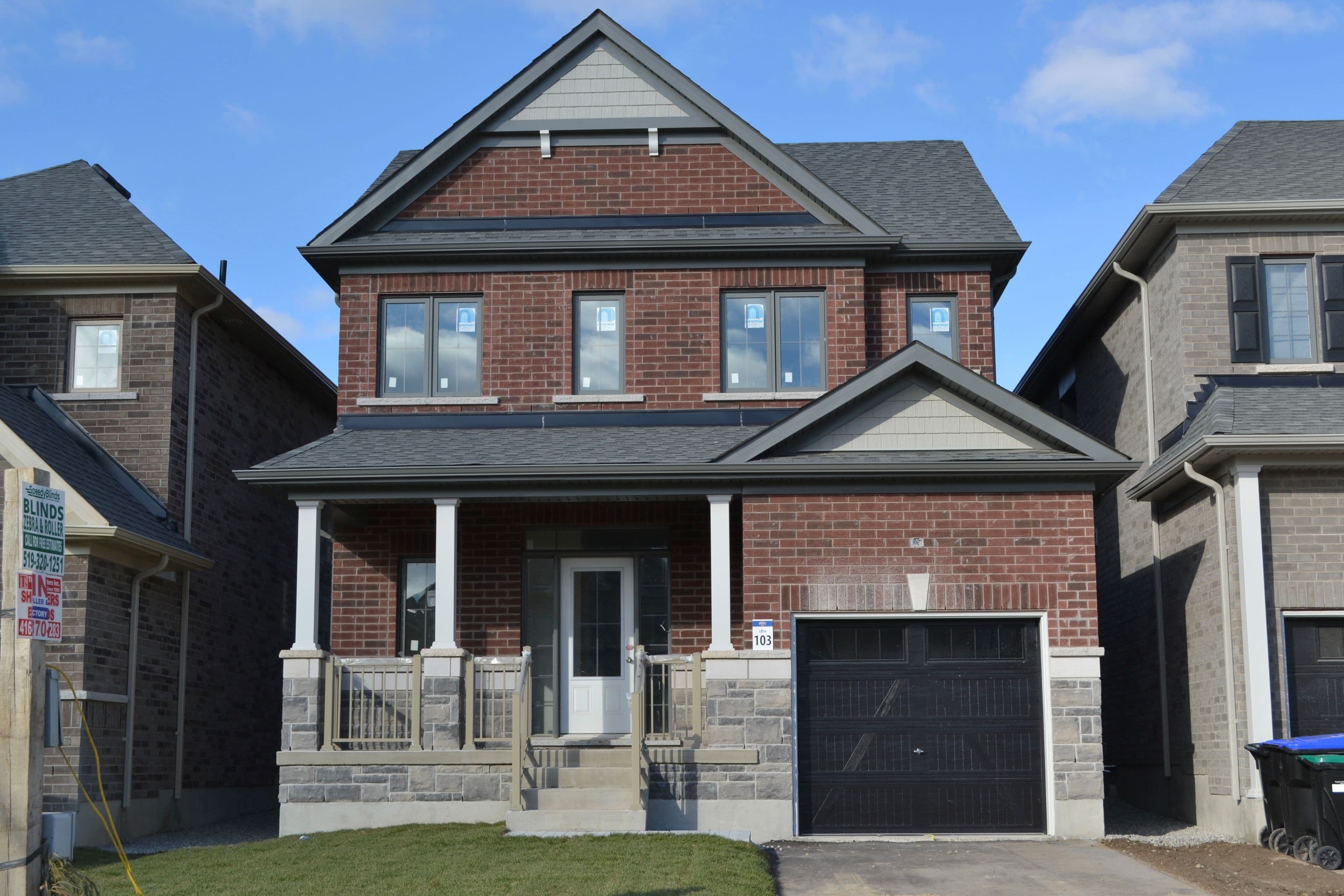 8 Fenn Crescent, New Tecumseth, ON L9R 0X1