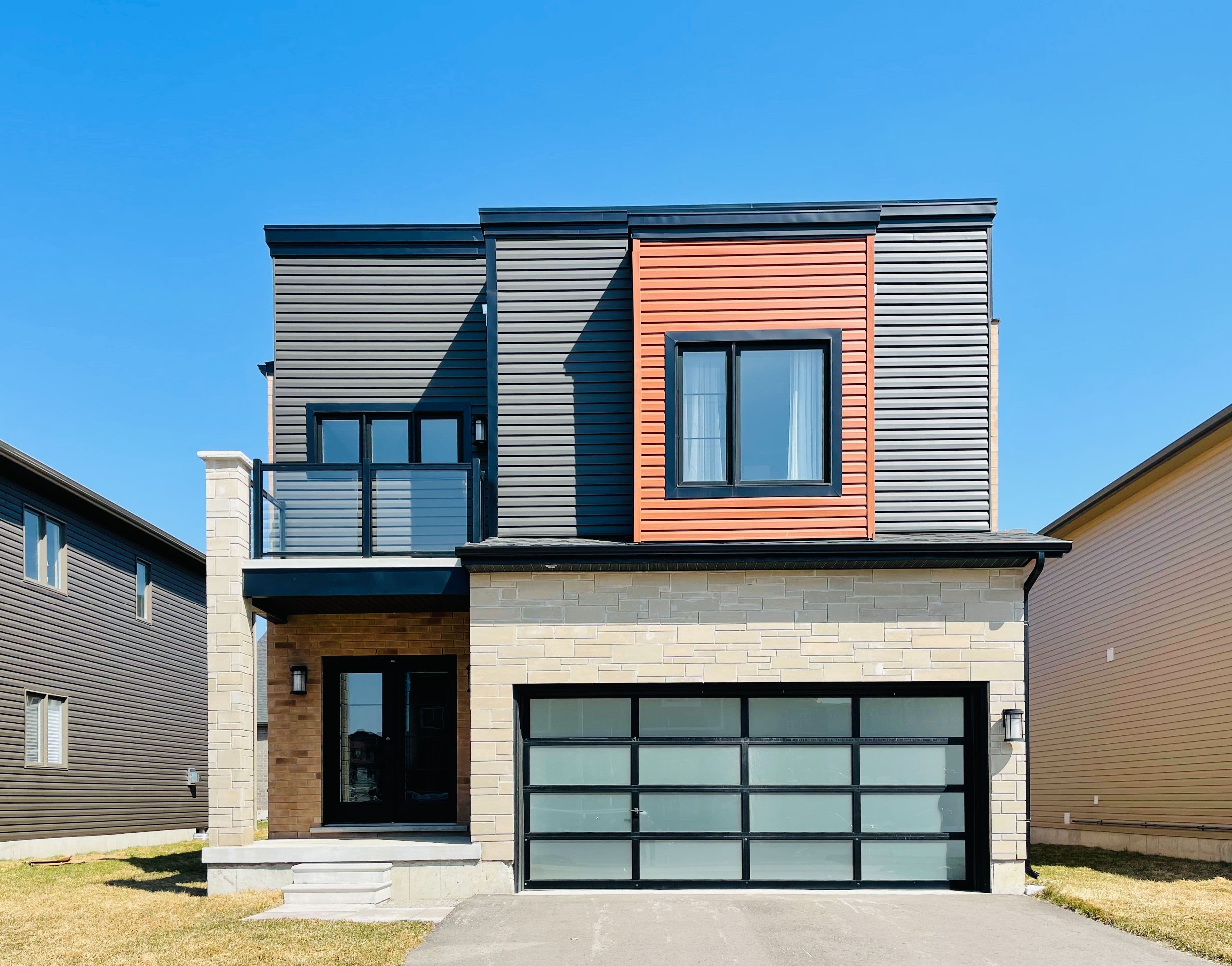 19 MABERN Street, Barrie, ON L9J 0J1