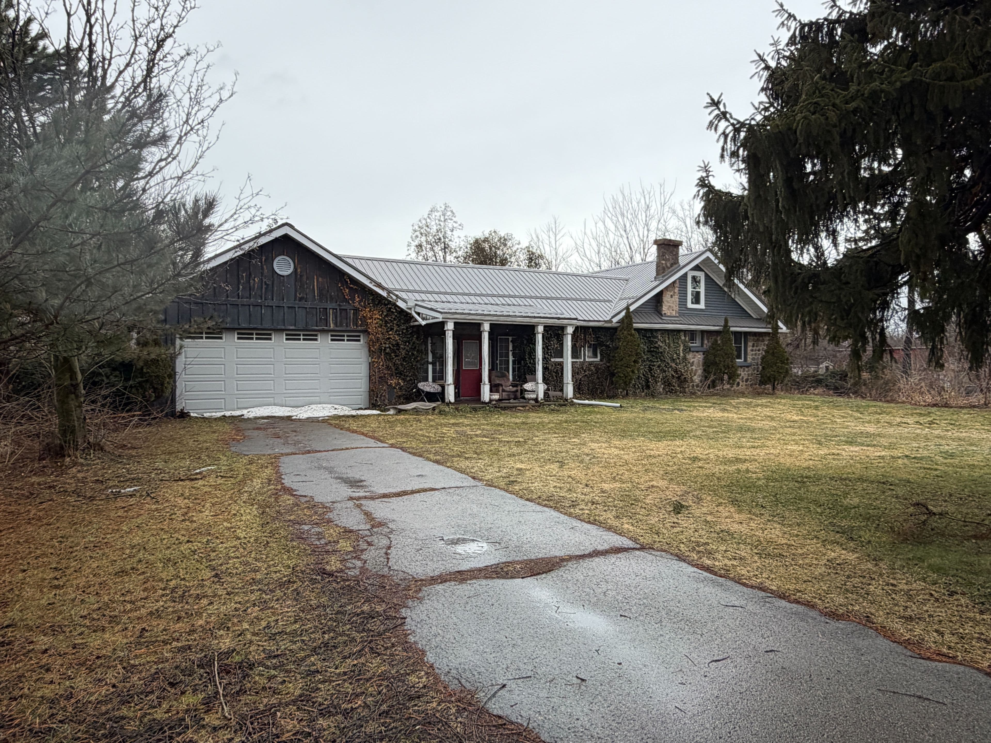 872 Norfolk Street N, Norfolk, ON N3Y 3R8