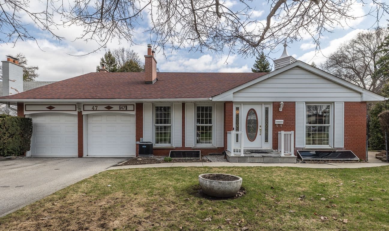 47 Ravensbourne Crescent, Toronto W08, ON M9A 2A9